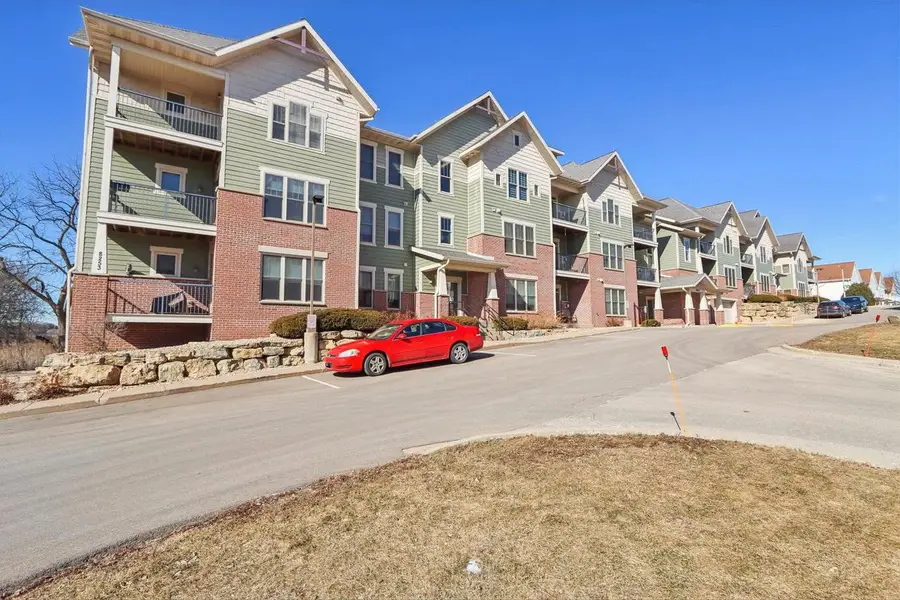 8253 Mayo Drive #210, Madison, WI 53719 - #3