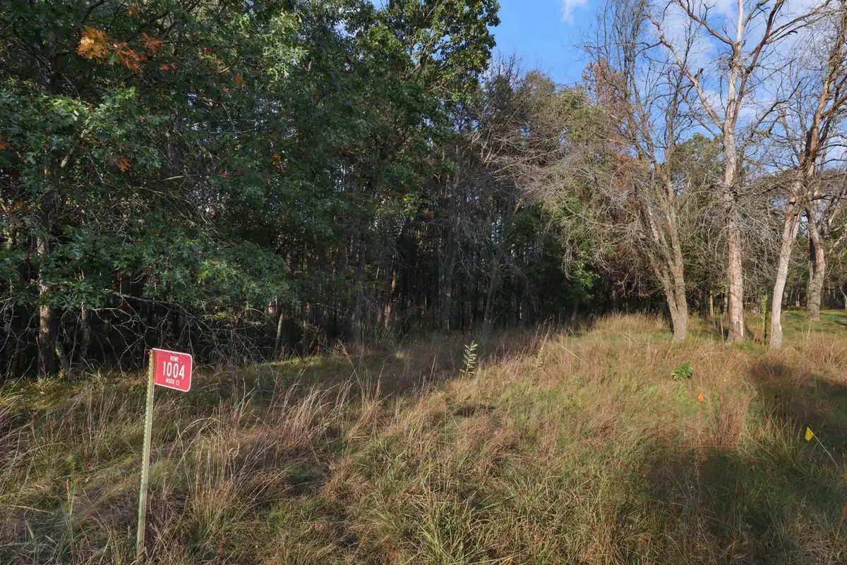 1002/1004 Moor Court, Nekoosa, WI 54457 - #1