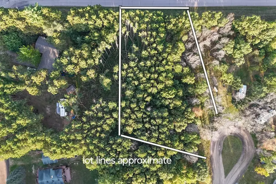 1002/1004 Moor Court, Nekoosa, WI 54457 - #3