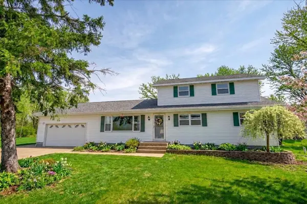 4726 Baxter Road, Cottage Grove, WI 53527
