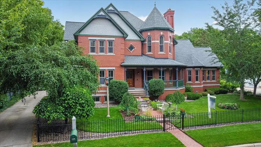 6 Pebble Beach Circle, Madison, WI 53717 - #2