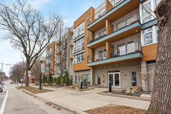 15 S Broom Street #404, Madison, WI 53703