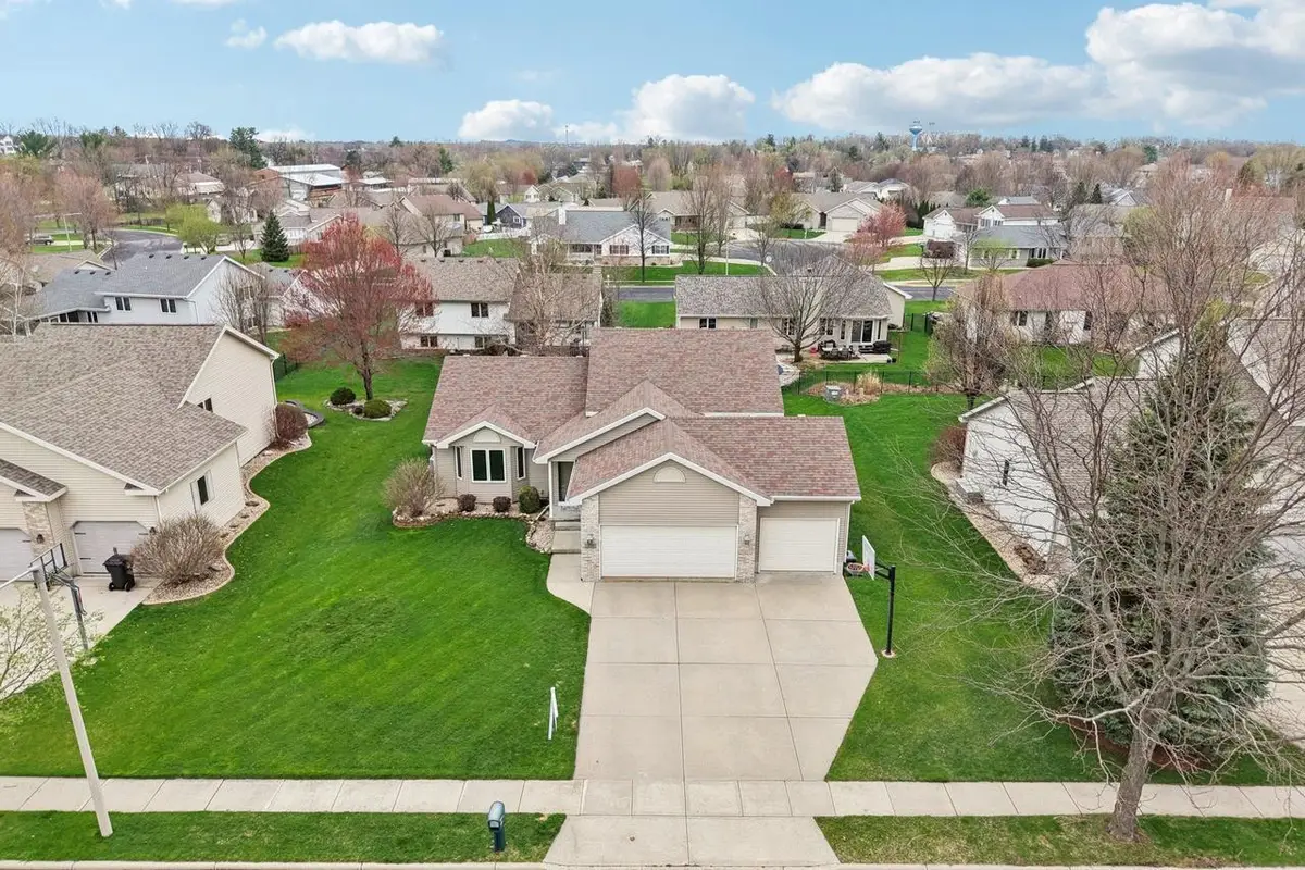 316 Burl Oak Drive, Deforest, WI 53532 - #1