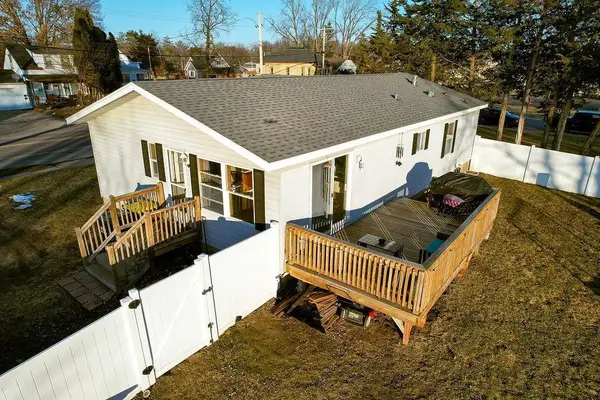 818 E State Street, Mauston, WI 53948