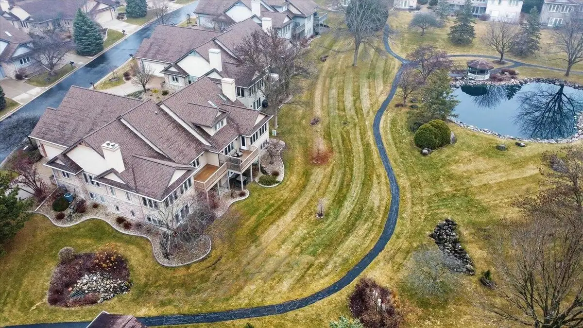 2999 Woods Edge Way, Fitchburg, WI 53711 - #1