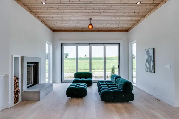 4043 Serenbe Street, Middleton, WI 53562