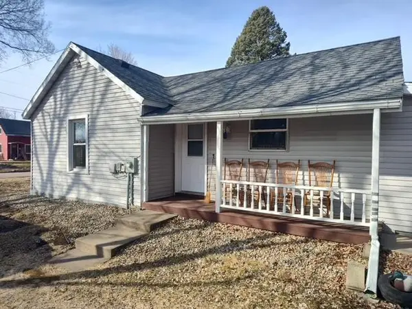 433 Bridge Street, Mazomanie, WI 53560