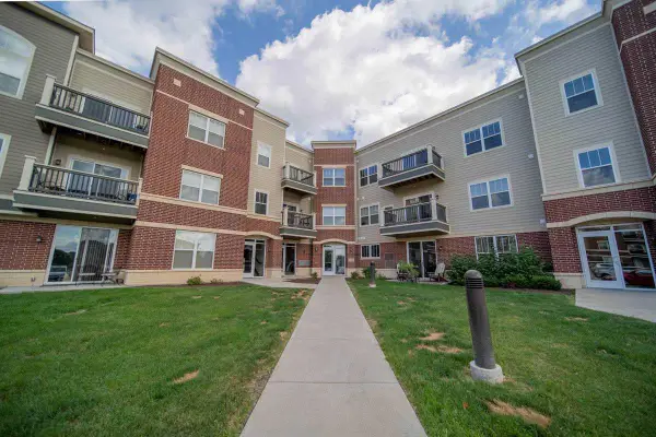 5194 Sassafras Drive #307, Fitchburg, WI 53711