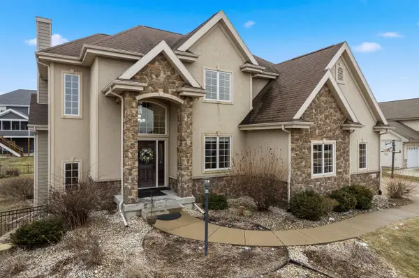 852 Augusta Drive, Oregon, WI 53575