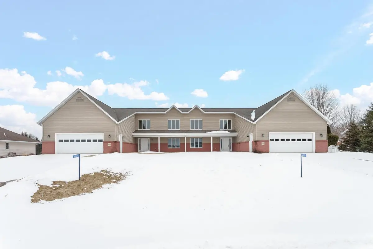 N6017 Westview Drive #2, Fond Du Lac, WI 54937 - #1