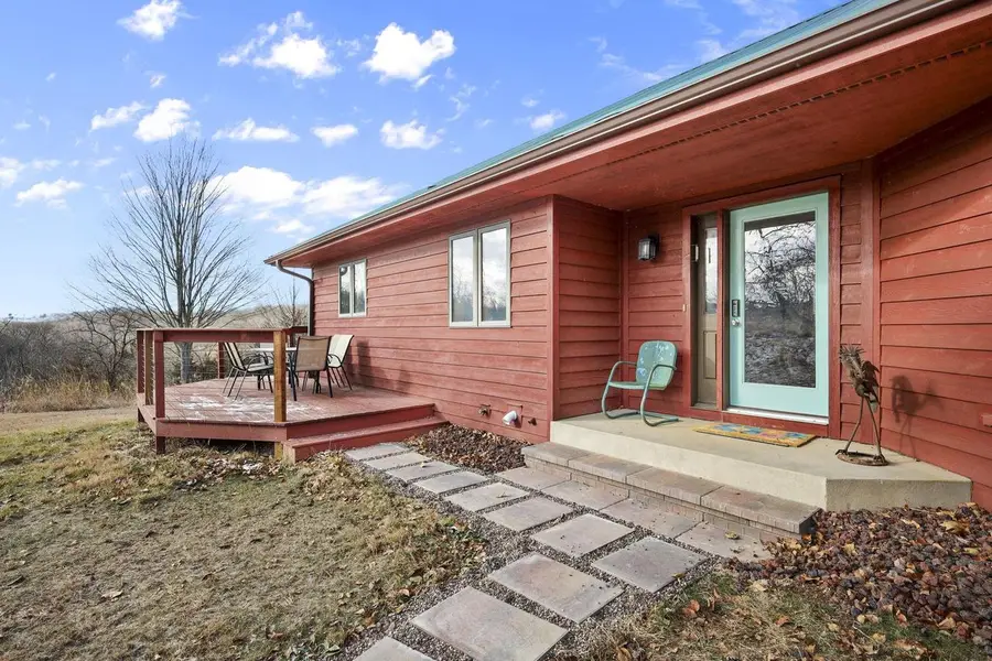 4250 Green Leaf Drive, Dodgeville, WI 53533 - #3