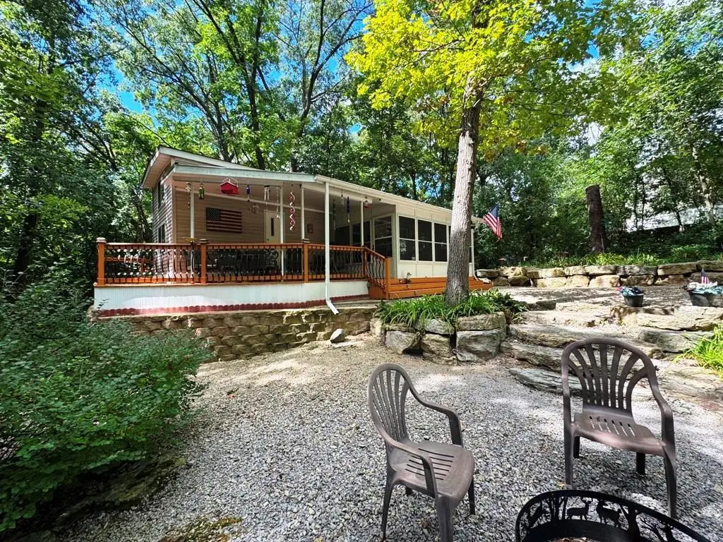 306 Westview Drive, Edgerton, WI 53534 - #1