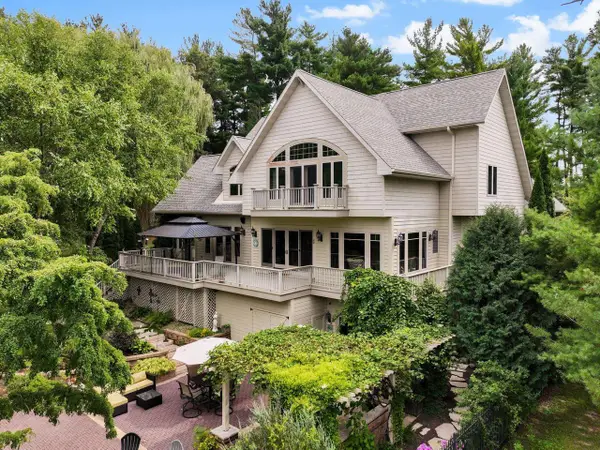 8523 N Stone Farm Road, Edgerton, WI 53534