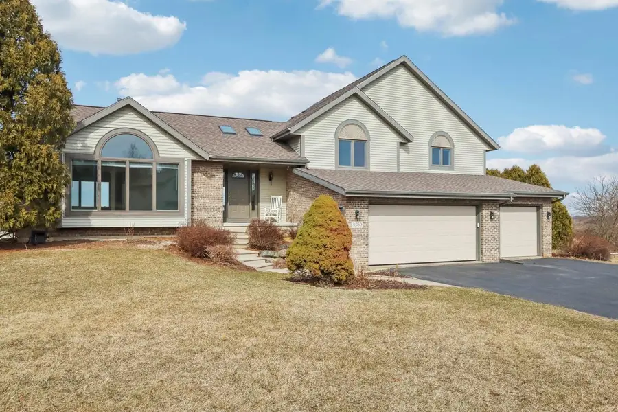 8580 Stonebrook Circle, Middleton, WI 53562 - #2