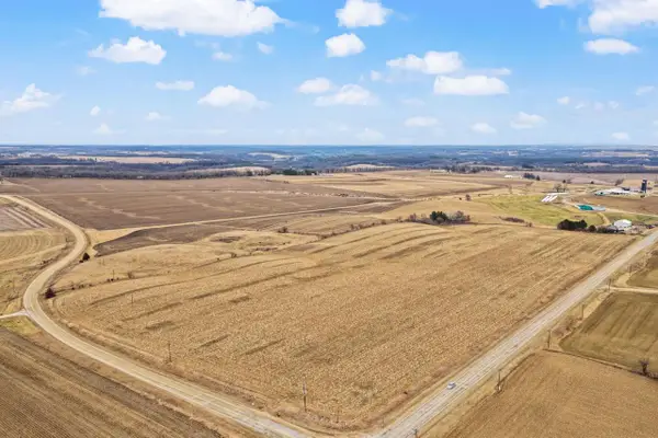 66.42 Acres north of town of Dodgeville, Dodgeville, WI 53533