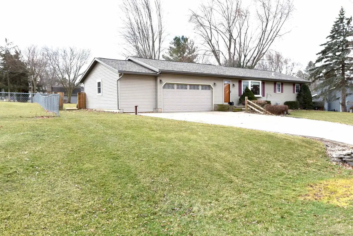 3717 Token Road, Deforest, WI 53532 - #1