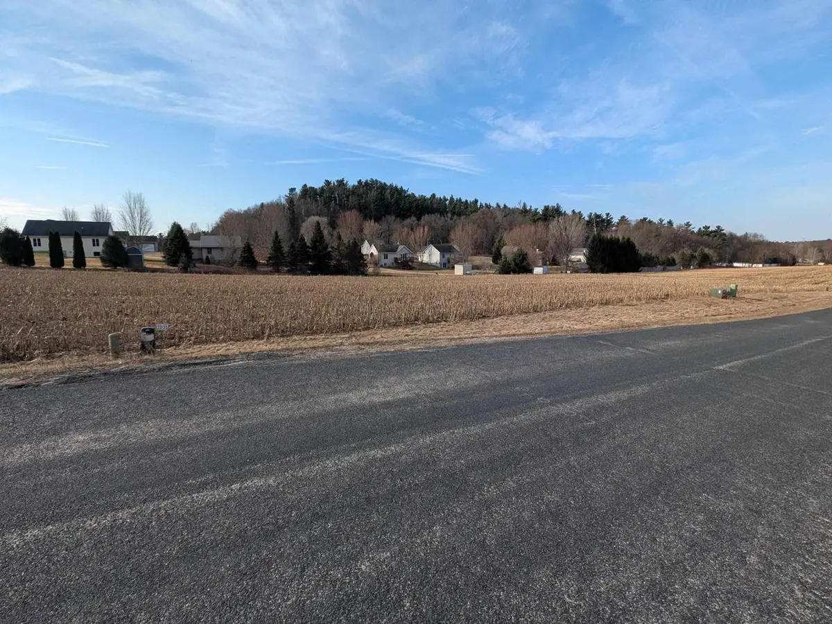L21 Quail Meadow Lane, Reedsburg, WI 53959 - #1