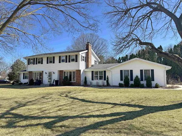 106 Apache Drive, Janesville, WI 53545