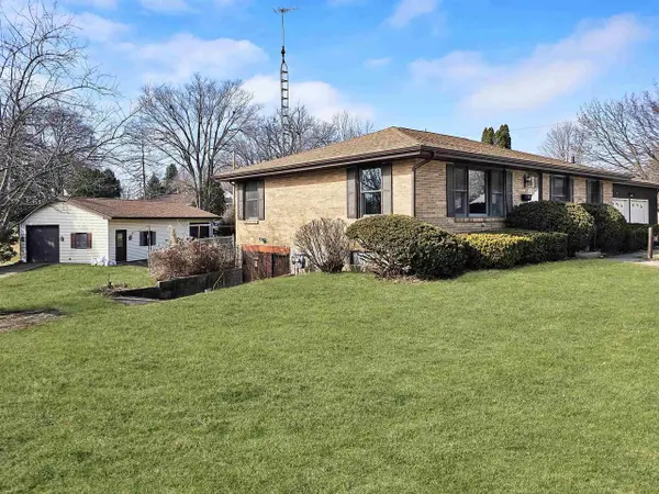 620 N Elm Street, Platteville, WI 53818