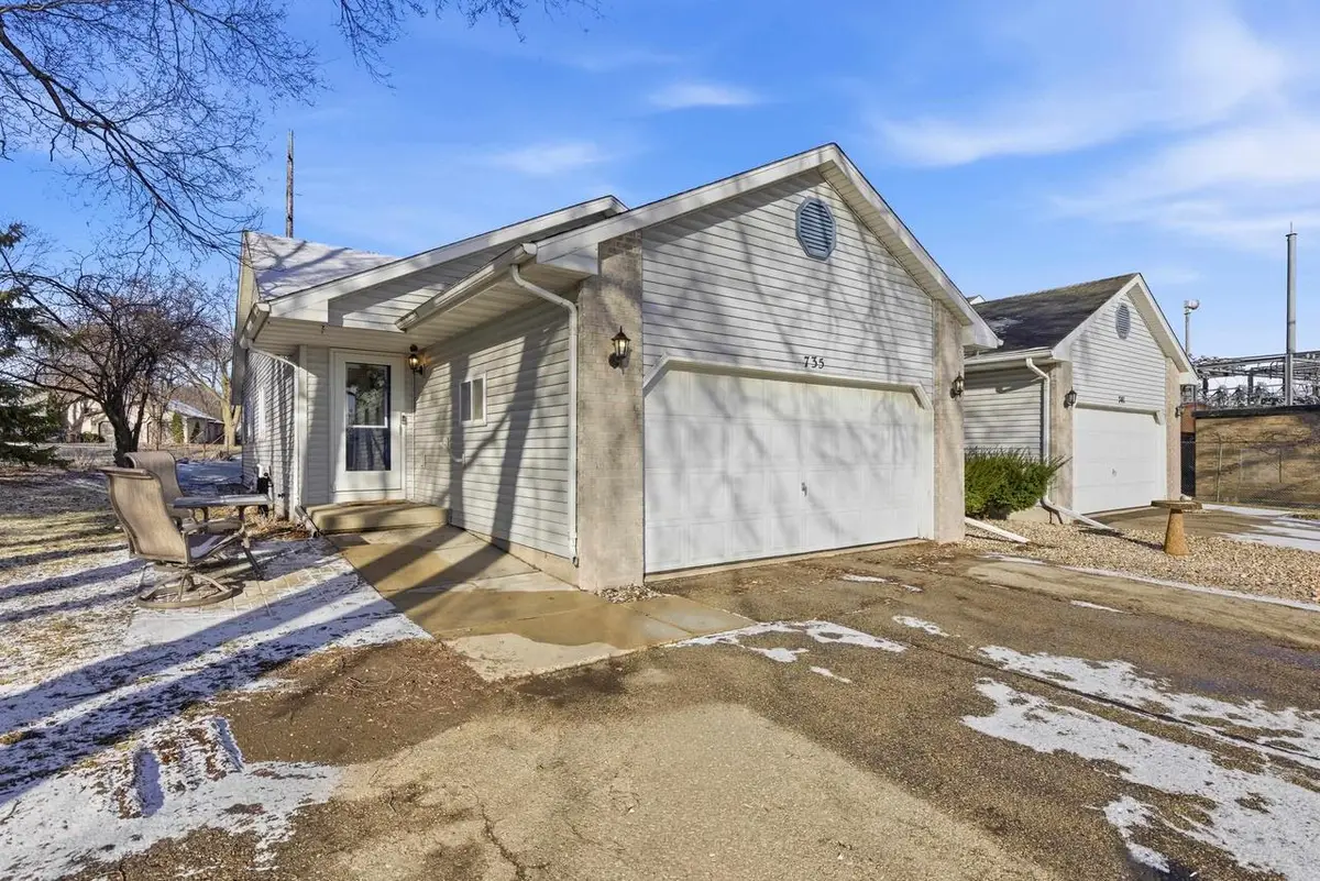 735 Athletic Way, Sun Prairie, WI 53590 - #1