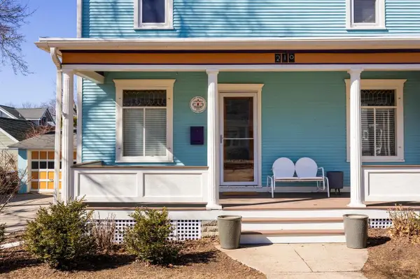 210 S 6th Street, Mount Horeb, WI 53572