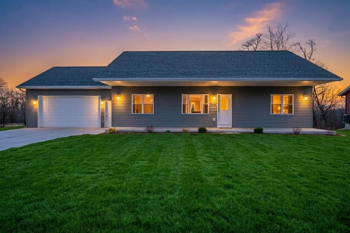 511 Oak Grove Drive, Necedah, WI 54646 - #1