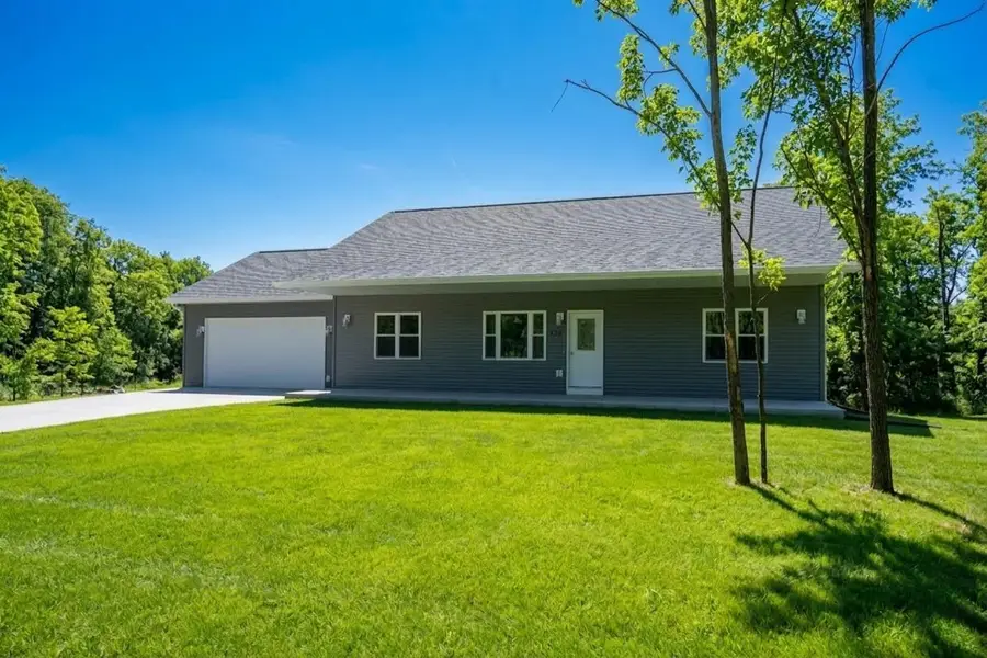 511 Oak Grove Drive, Necedah, WI 54646 - #2
