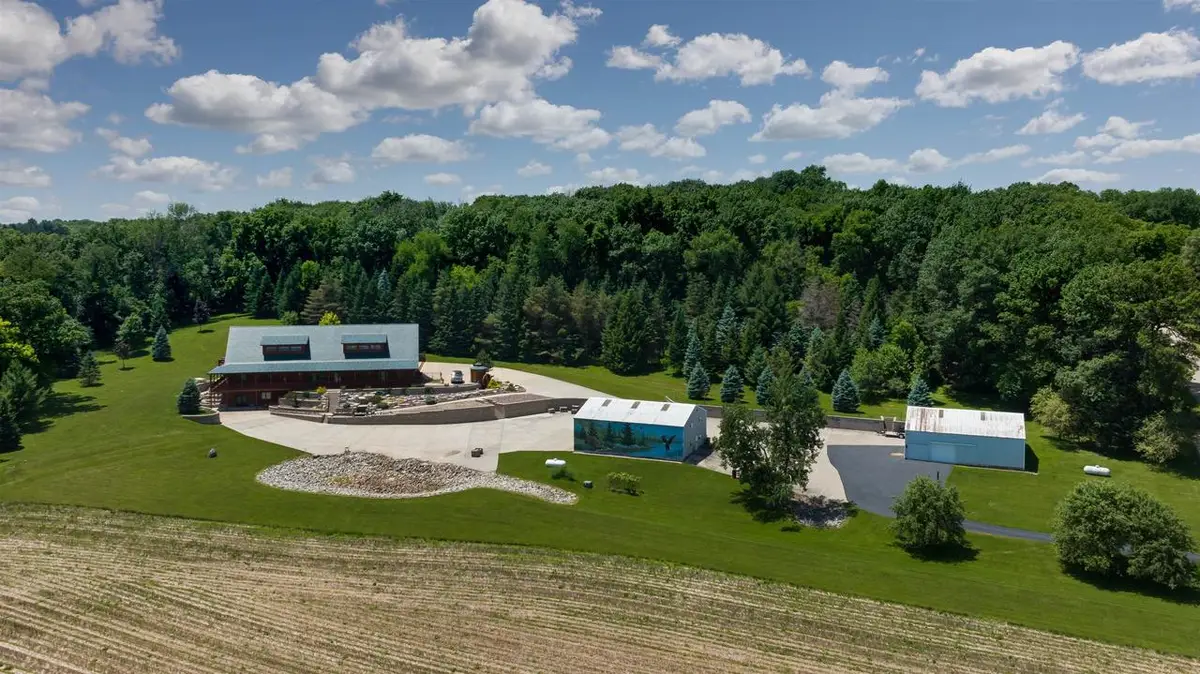 W743 Utley Road, Markesan, WI 53946 - #1