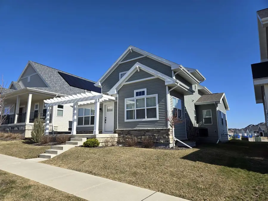 2914 Mizuna Drive, Fitchburg, WI 53711 - #2