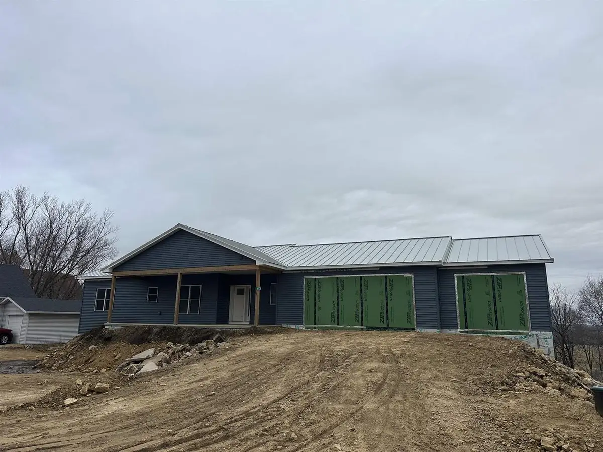 1075 HWY 78, Mount Horeb, WI 53572 - #1