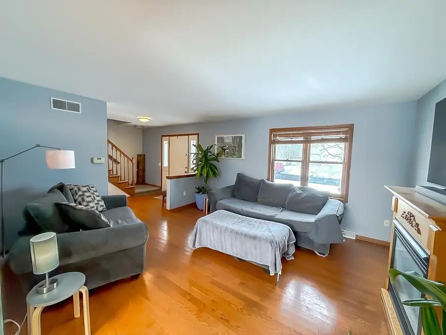 221 Overlook Terrace, Marshall, WI 53559 - #3