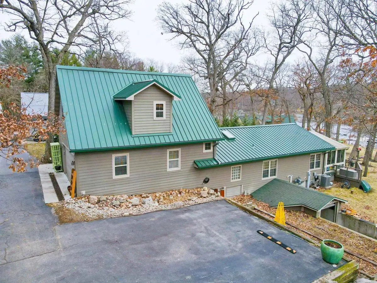 284 E Richardson Springs Road, Edgerton, WI 53534 - #1