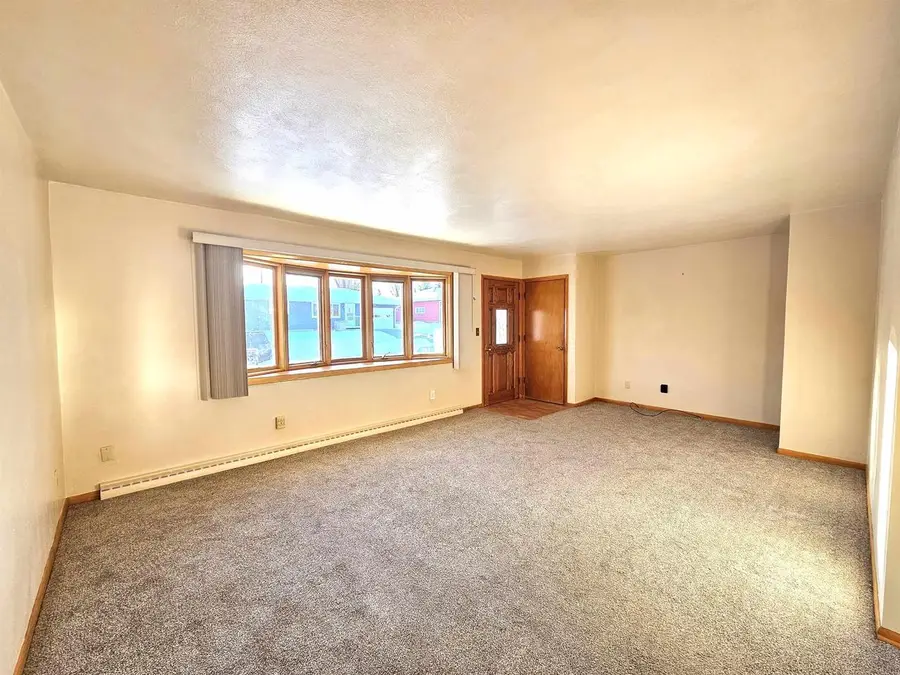 160 Ackerman Avenue, Waupun, WI 53963 - #2