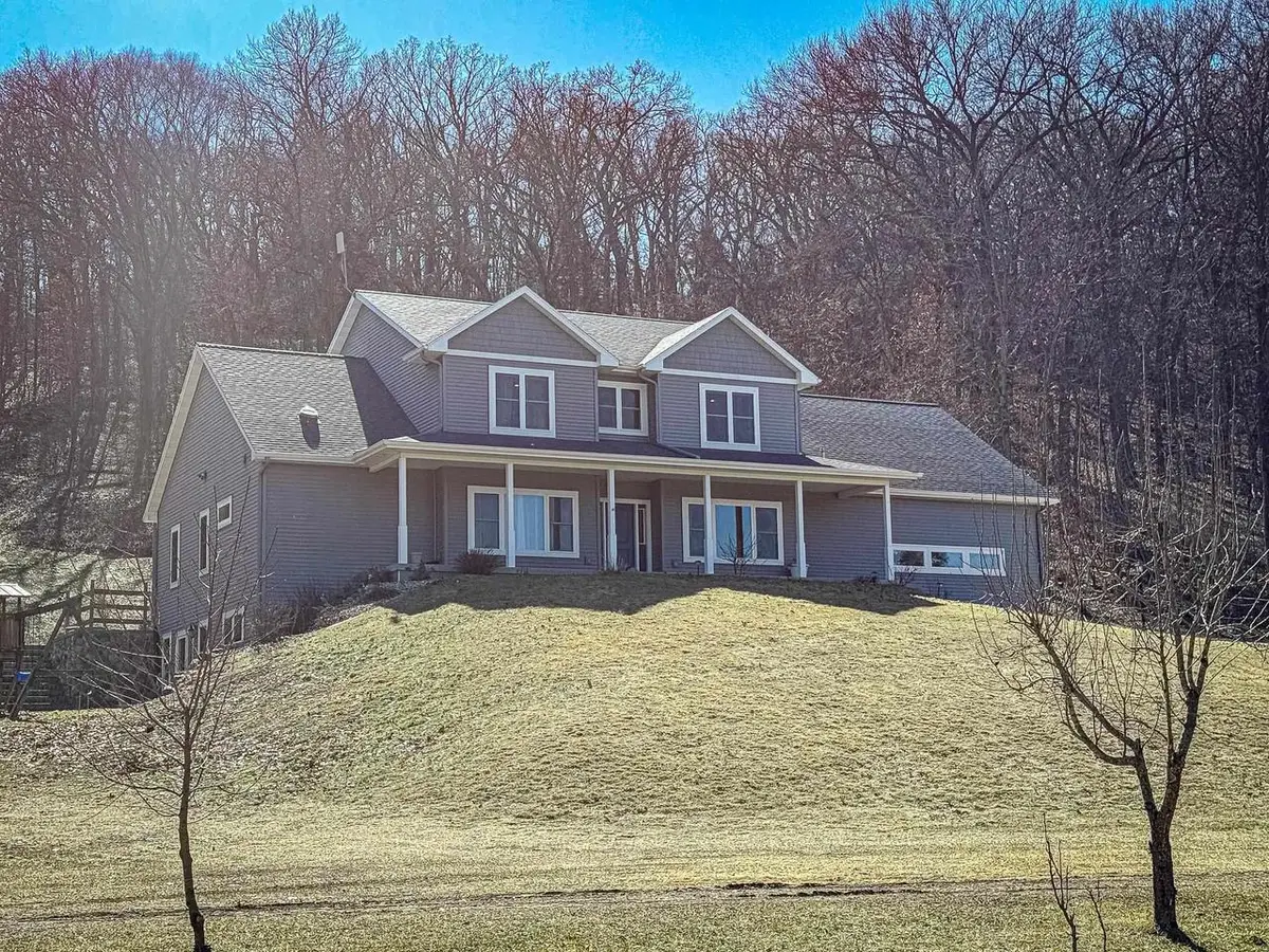 10755 Howard Trail, Mazomanie, WI 53560 - #1