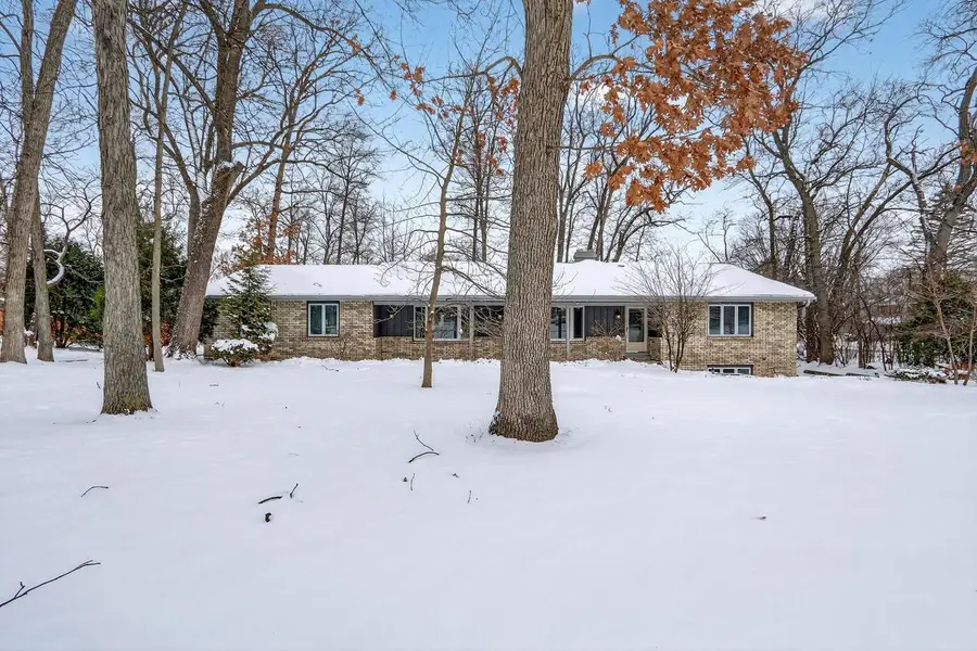 3195 W Danbury Drive, Janesville, WI 53546 - #3