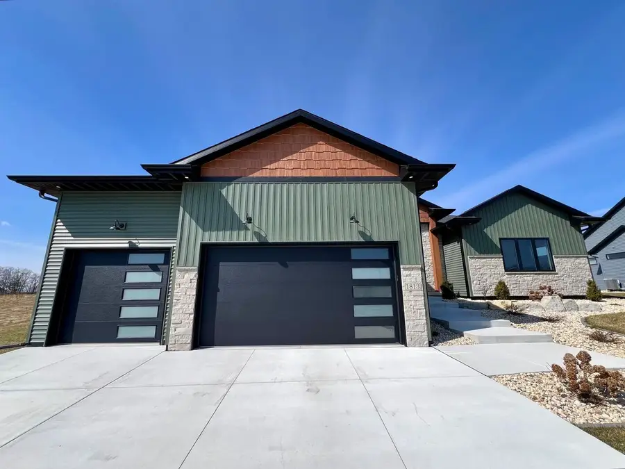 1813 Arbor Ridge Way, Janesville, WI 53548 - #2