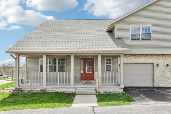 224 Hometown Avenue #13, Fall River, WI 53932