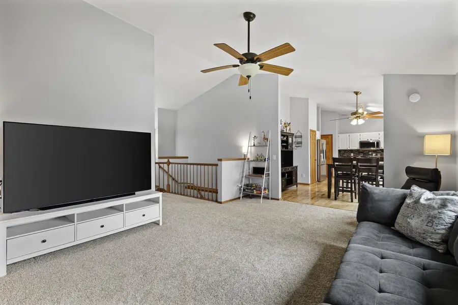 840 Vista Ridge Drive, Mount Horeb, WI 53572 - #3