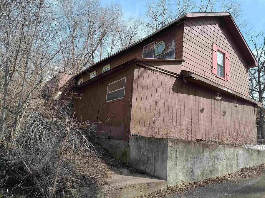 142 Beach Avenue, Edgerton, WI 53534 - #3