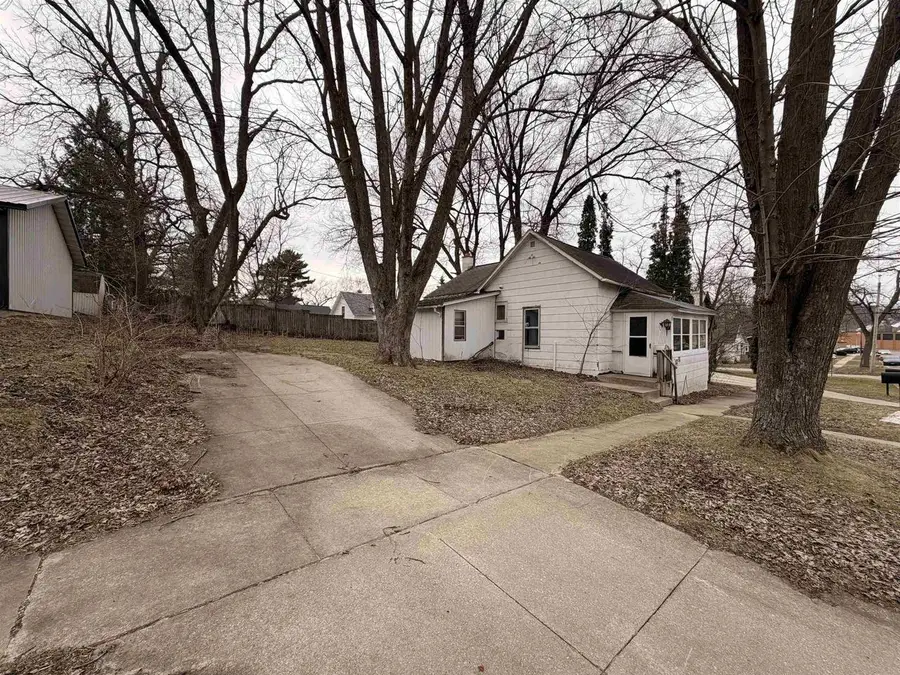 431 South Street, Richland Center, WI 53581 - #3