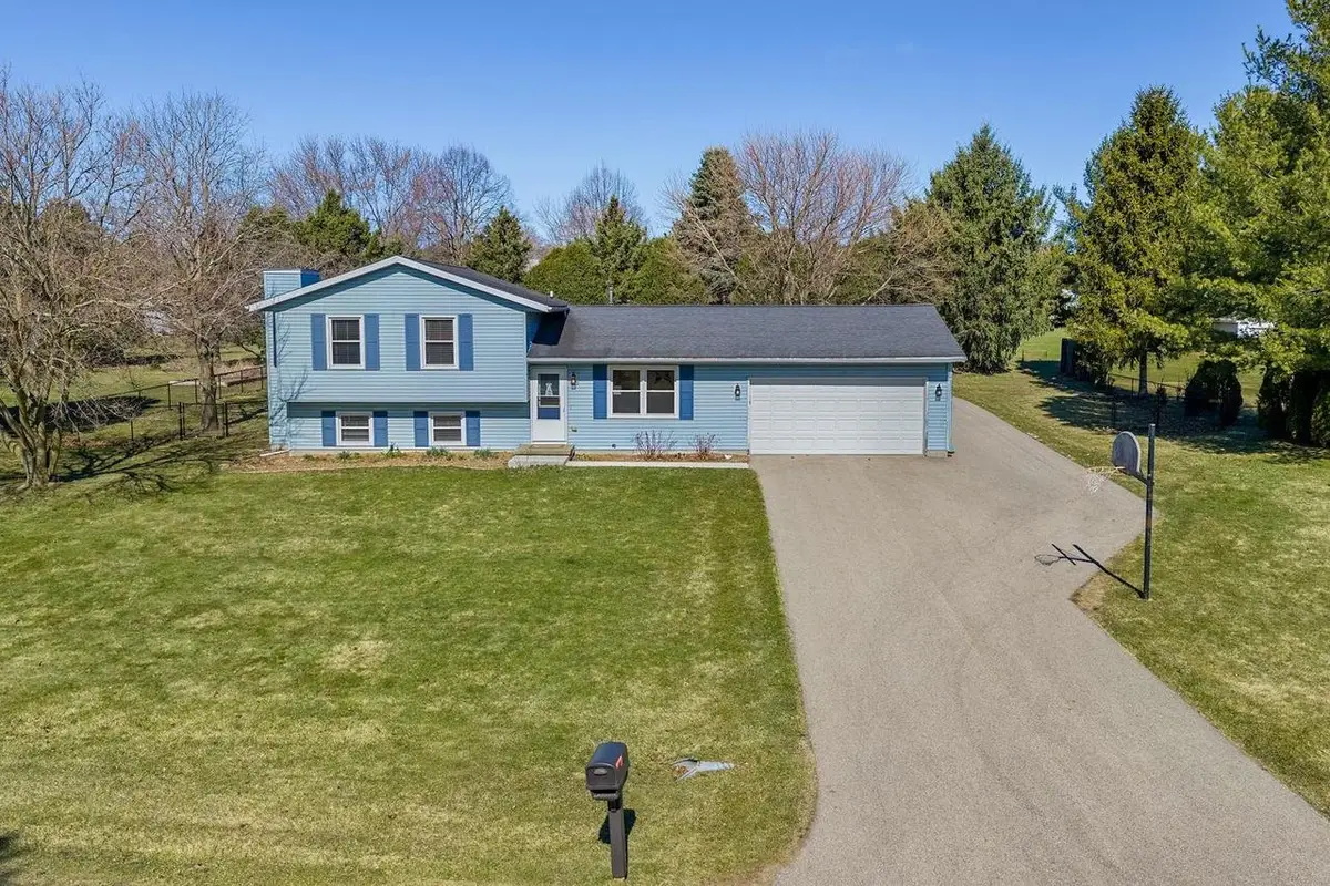 6657 Wendell Way, Deforest, WI 53532 - #1