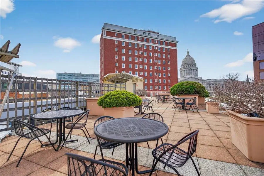 125 N Hamilton Street #601, Madison, WI 53703 - #2