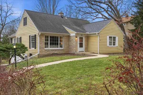 3223 Topping Road, Madison, WI 53705