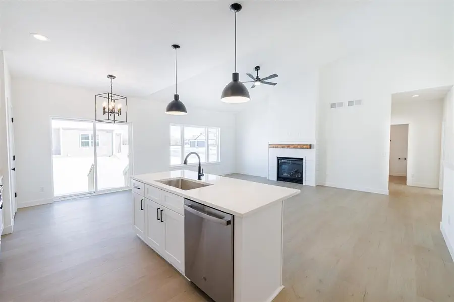 1732 E Kyle Circle, Beloit, WI 53511 - #3