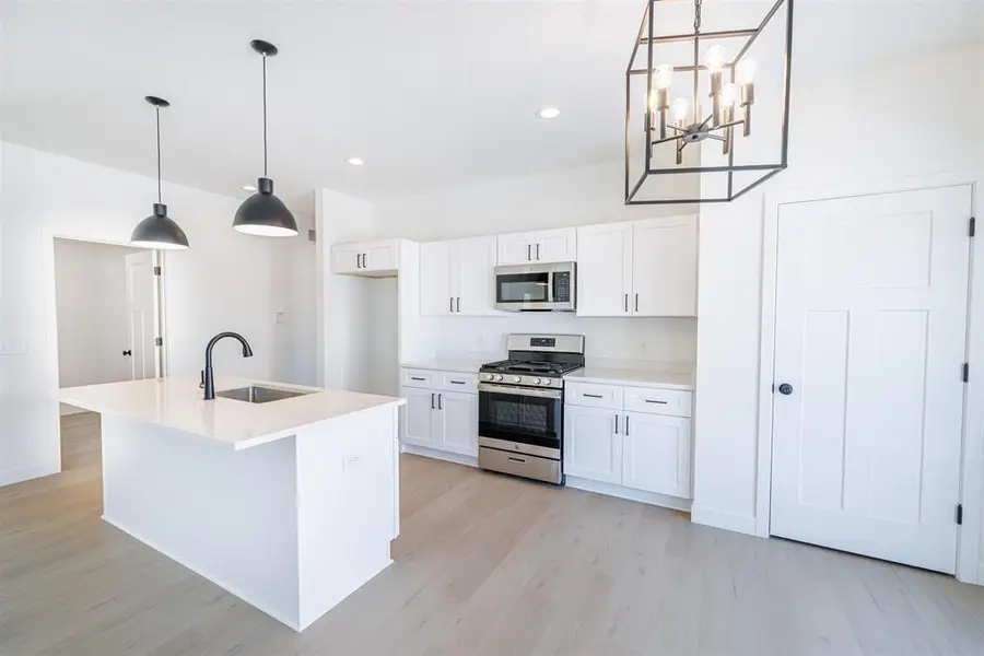 1738 E Kyle Circle, Beloit, WI 53511 - #3