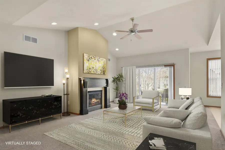 14 Rembrandt Way #9, Fitchburg, WI 53711 - #2