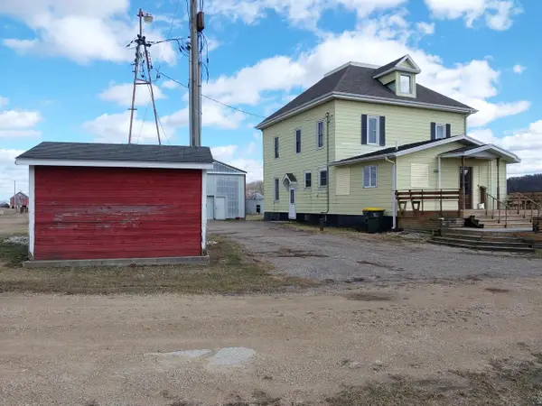 E10056 County C Road, North Freedom, WI 53951