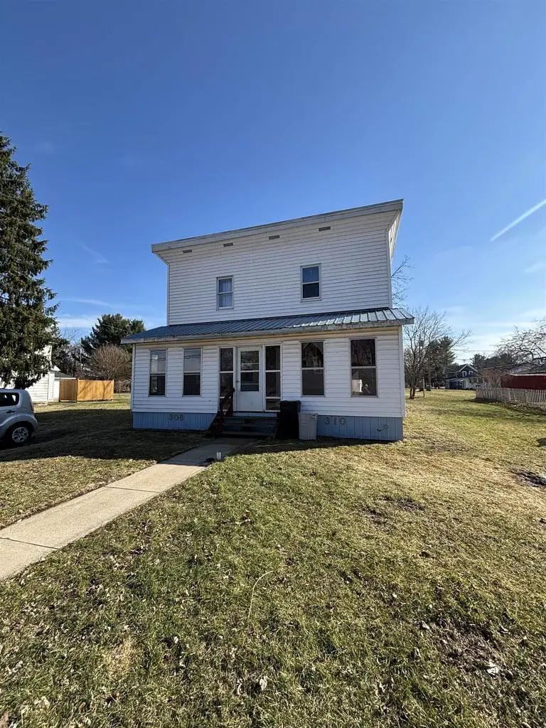 308-310 Madison Street, Spring Green, WI 53588 - #2