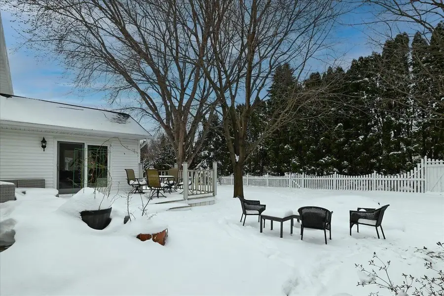 1025 Pasadena Parkway, Waunakee, WI 53597 - #3