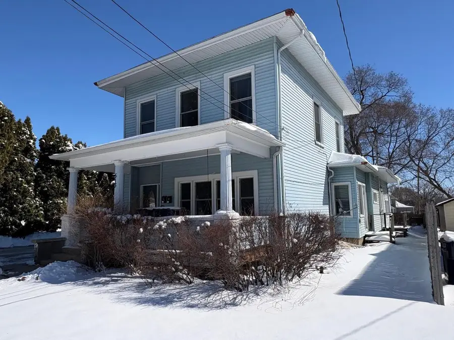 513 Center Avenue, Janesville, WI 53548 - #2